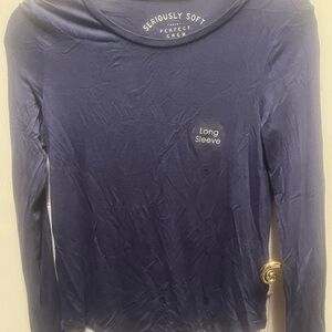 American Eagle Outfitters Deep Blue Long Sleeve Tee